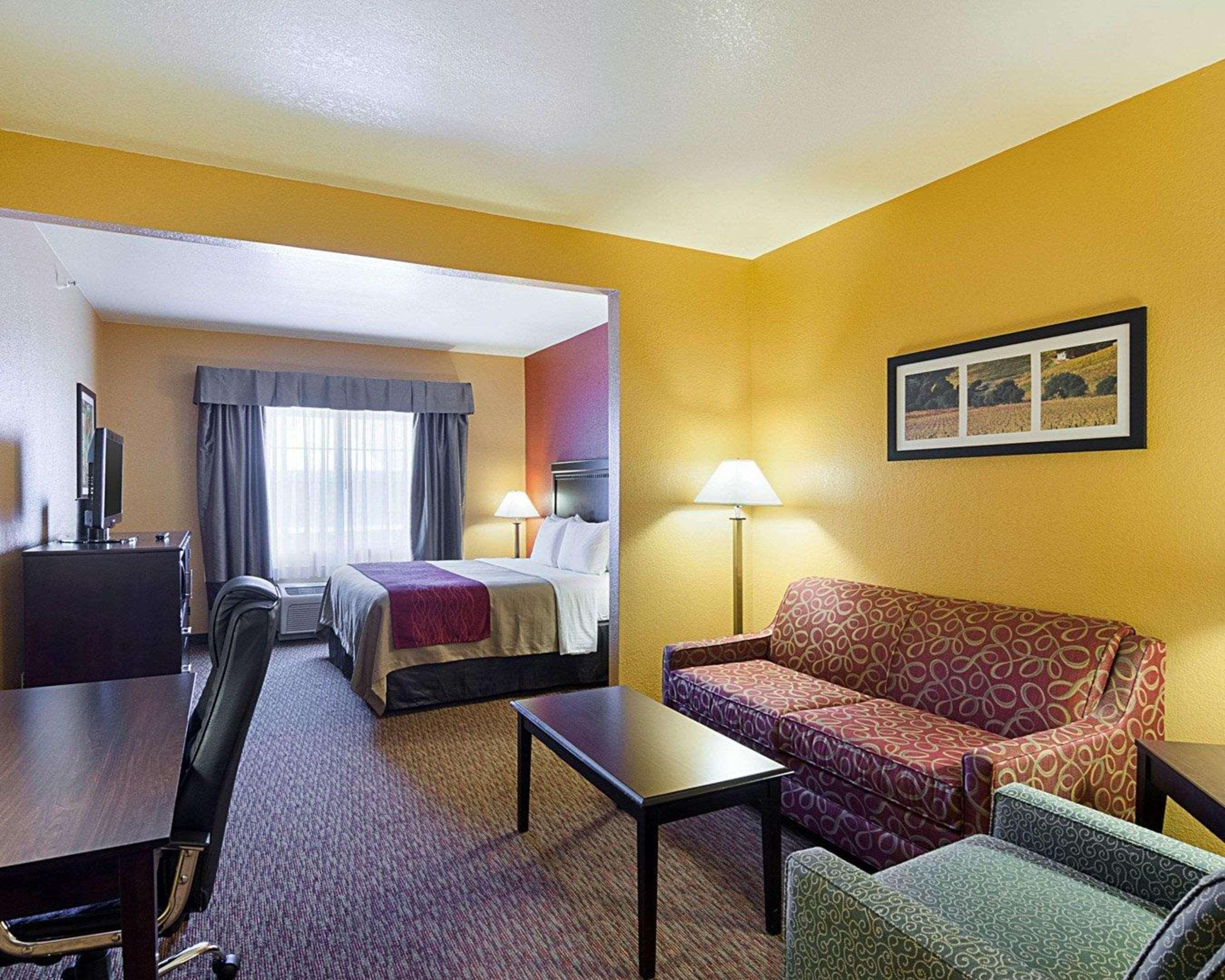 Comfort Inn & Suites Orange - Montpelier Dış mekan fotoğraf