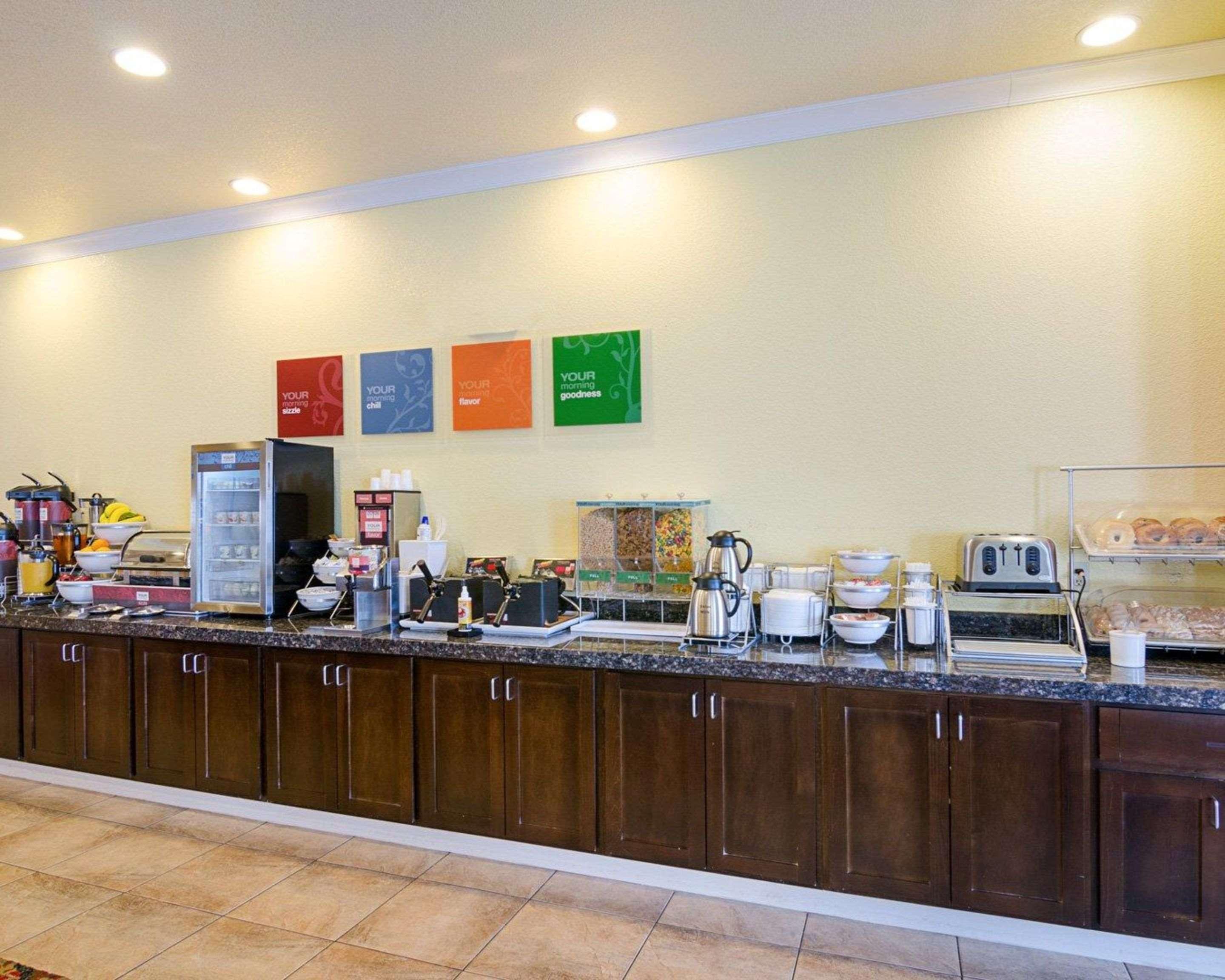 Comfort Inn & Suites Orange - Montpelier Dış mekan fotoğraf