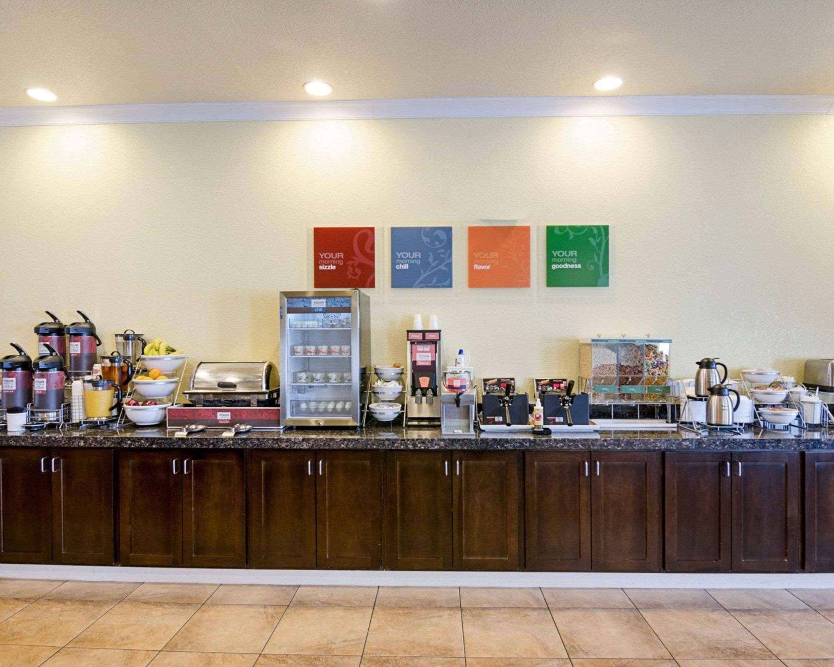 Comfort Inn & Suites Orange - Montpelier Dış mekan fotoğraf
