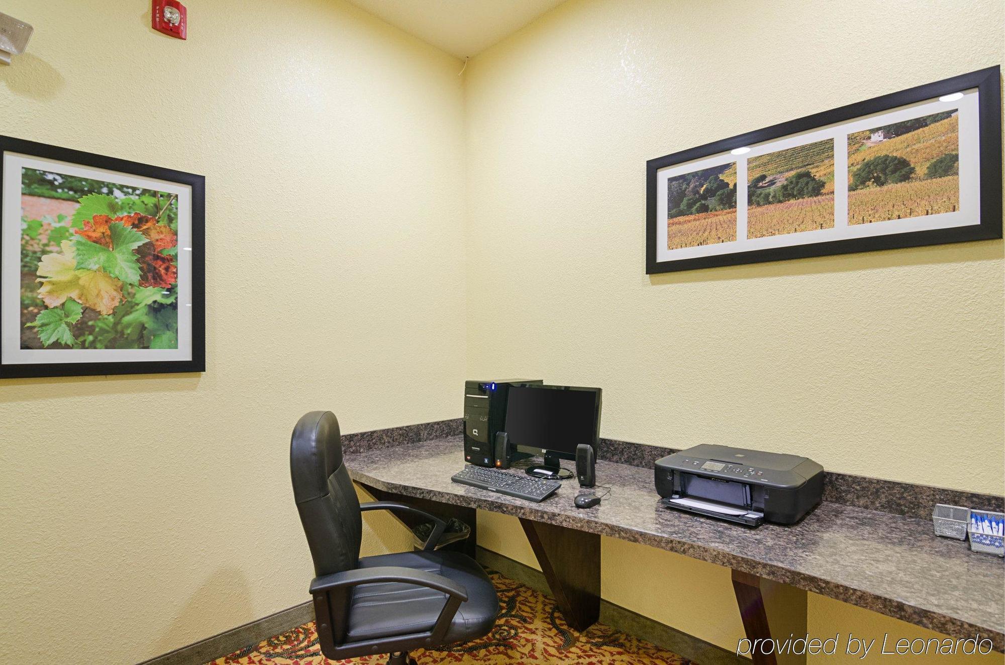 Comfort Inn & Suites Orange - Montpelier Dış mekan fotoğraf